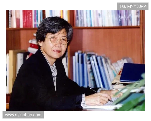 血染银牌背后的英雄泪水与坚韧精神的真情写照